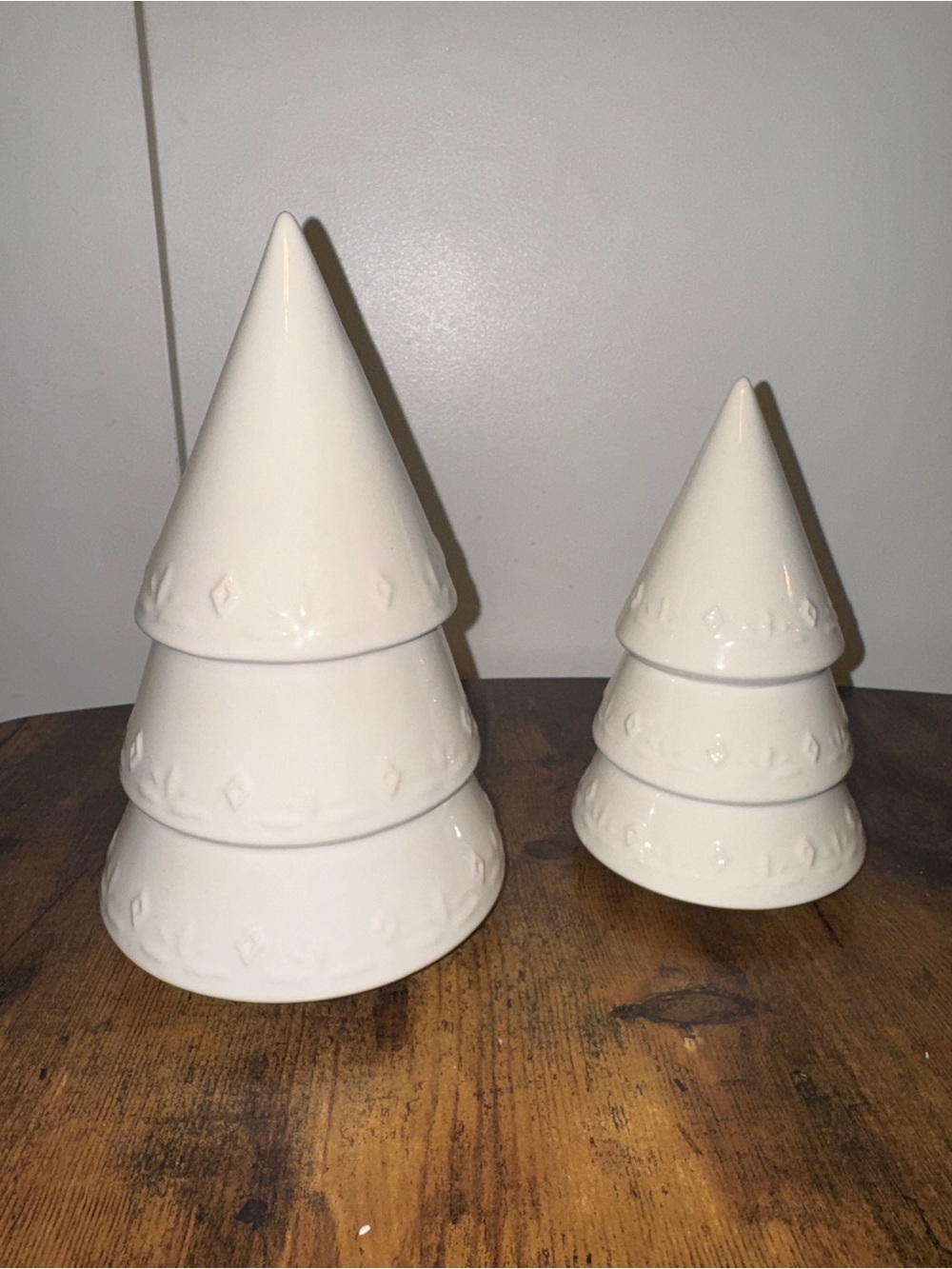 Mini Ceramic White Threshold Christmas Trees